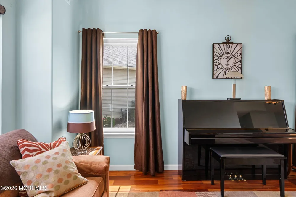 7 Kensington Road Manchester, NJ 08759
