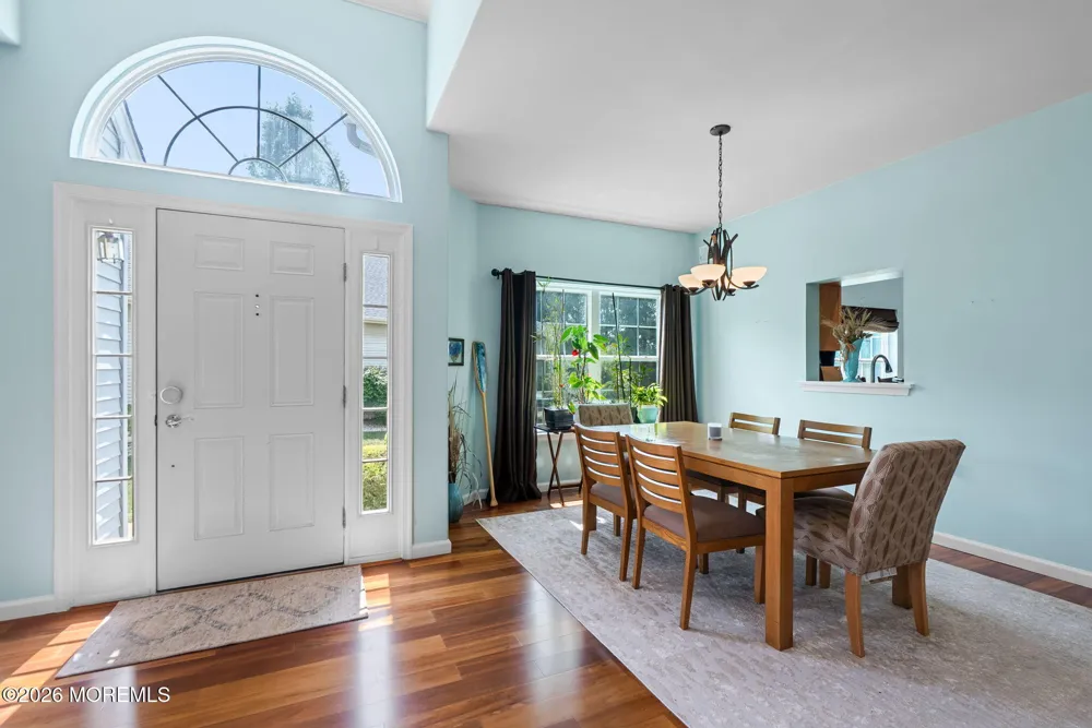 7 Kensington Road Manchester, NJ 08759