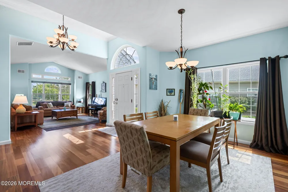 7 Kensington Road Manchester, NJ 08759