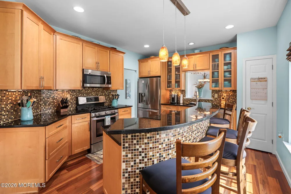7 Kensington Road Manchester, NJ 08759