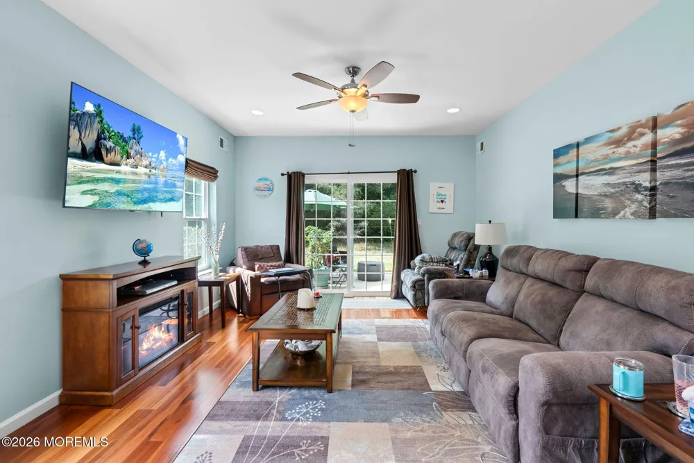 7 Kensington Road Manchester, NJ 08759