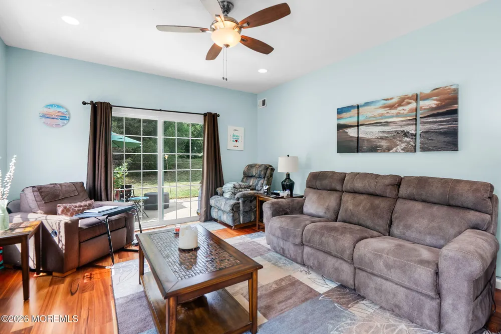 7 Kensington Road Manchester, NJ 08759