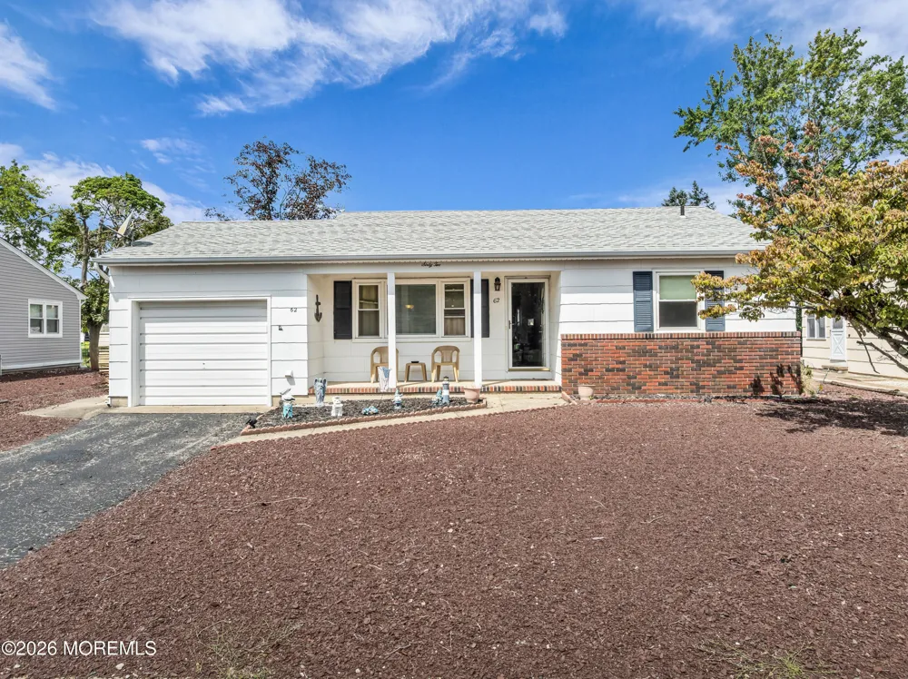 62 Westbrook Drive Toms River, NJ 08757