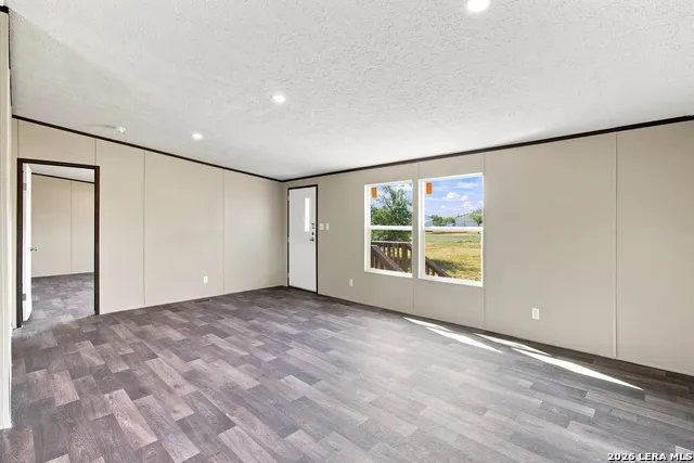 341 Pr 4654 Hondo, TX 78861