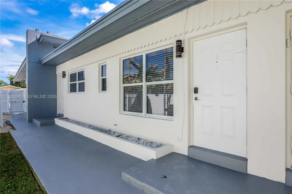 1236 NE 109th St #2 Miami, FL 33161