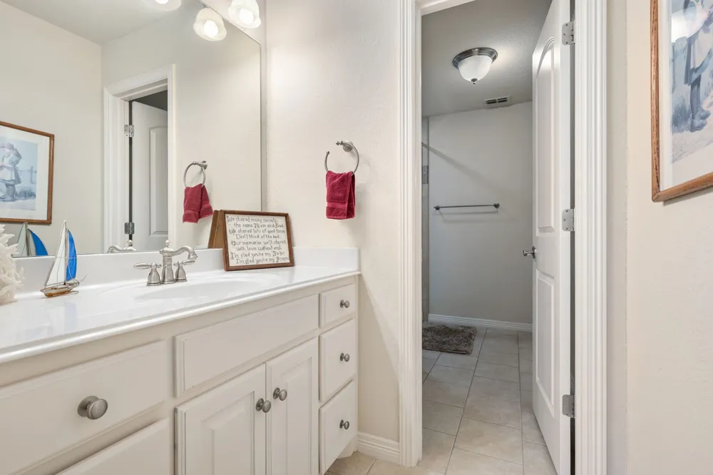 3905 Andrew Avenue Denton, TX 76210