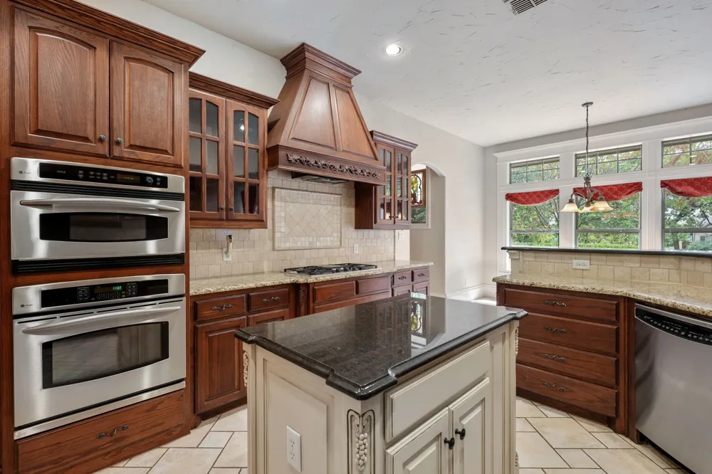 3905 Andrew Avenue Denton, TX 76210