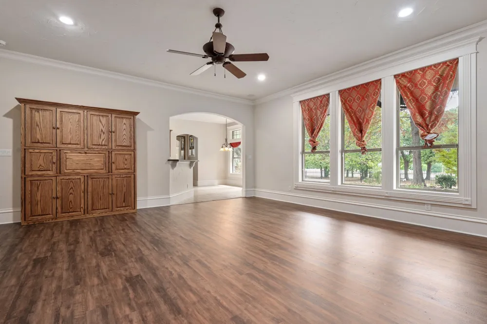 3905 Andrew Avenue Denton, TX 76210