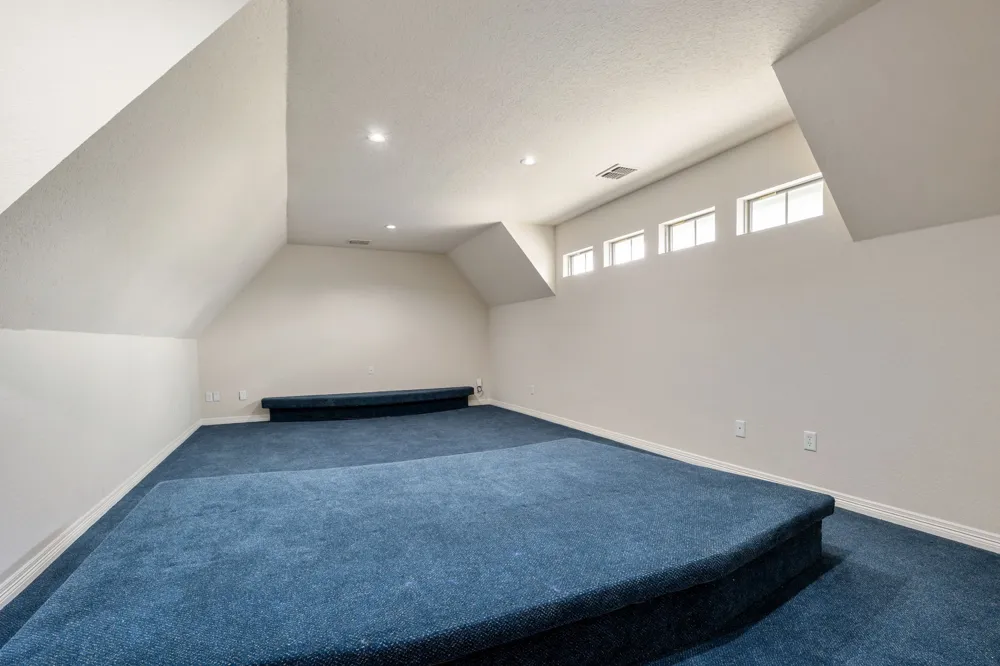 3905 Andrew Avenue Denton, TX 76210