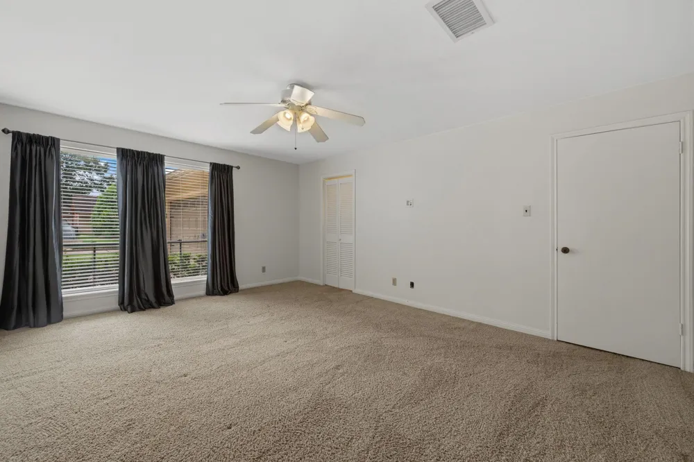 1307 Creek Hollow Drive Seabrook, TX 77586
