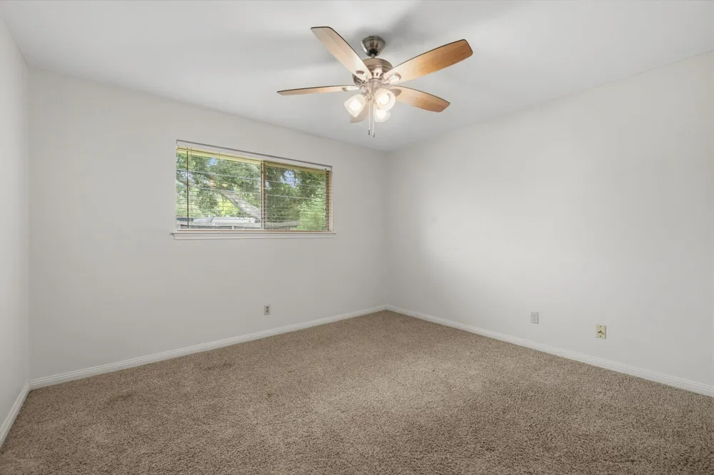 1307 Creek Hollow Drive Seabrook, TX 77586