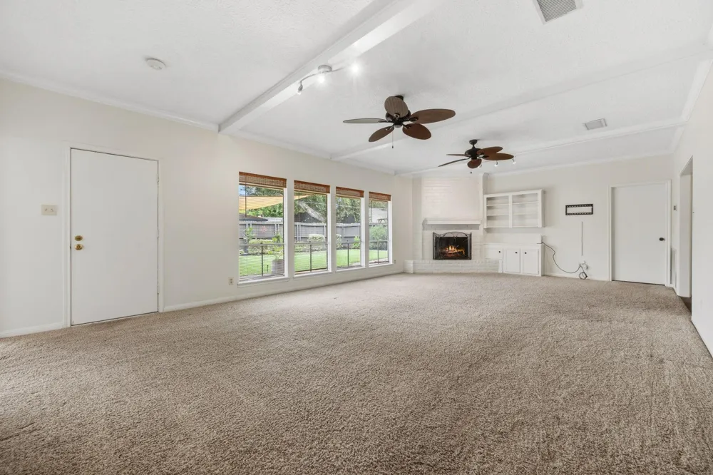 1307 Creek Hollow Drive Seabrook, TX 77586