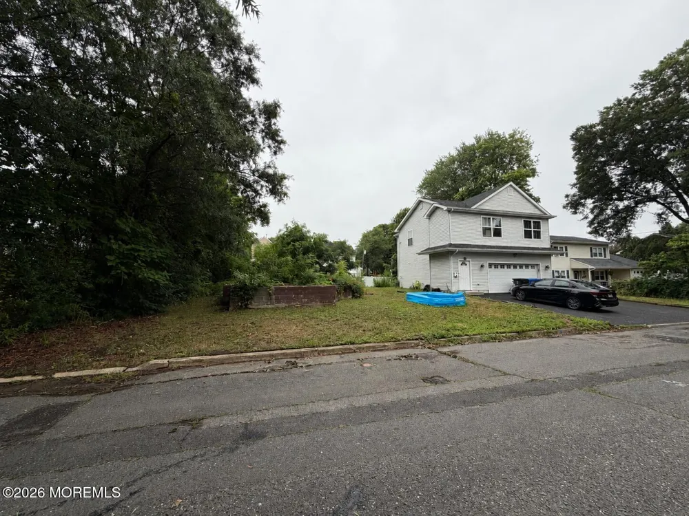 3 Carolina Avenue Port Monmouth, NJ 07758