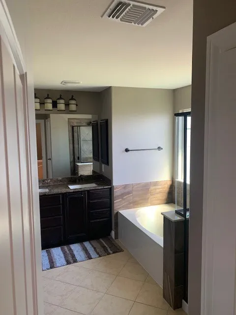 12308 Ferrystone Glen Drive Del Valle, TX 78617