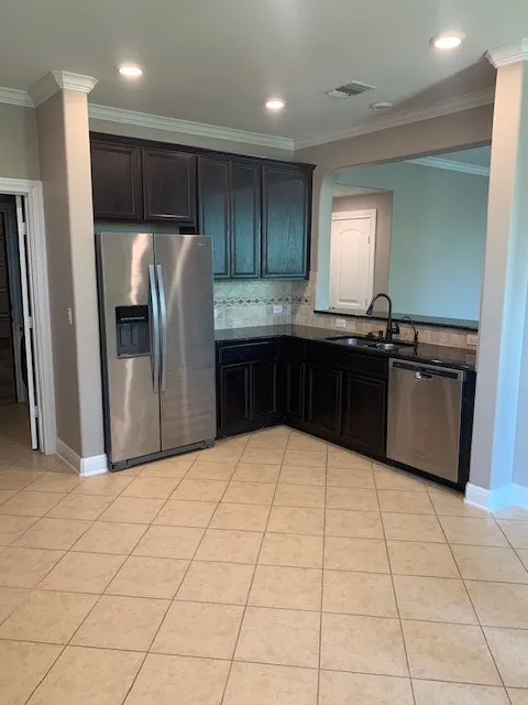 12308 Ferrystone Glen Drive Del Valle, TX 78617