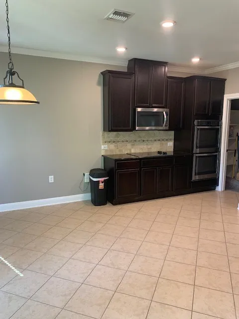 12308 Ferrystone Glen Drive Del Valle, TX 78617