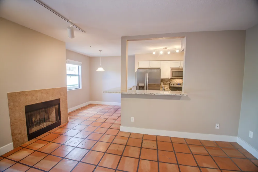 1306 Norwalk Lane #206 Austin, TX 78703