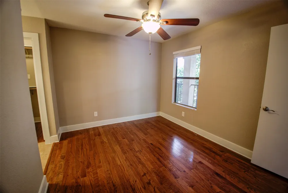 1306 Norwalk Lane #206 Austin, TX 78703