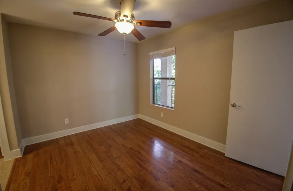 1306 Norwalk Lane #206 Austin, TX 78703