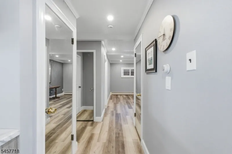 49 Oslo Dr Rockaway, NJ 07866