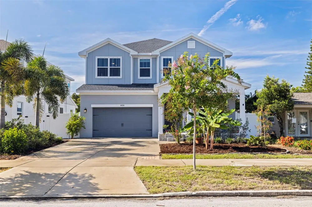 4626 10TH AVENUE St Petersburg, FL 33713