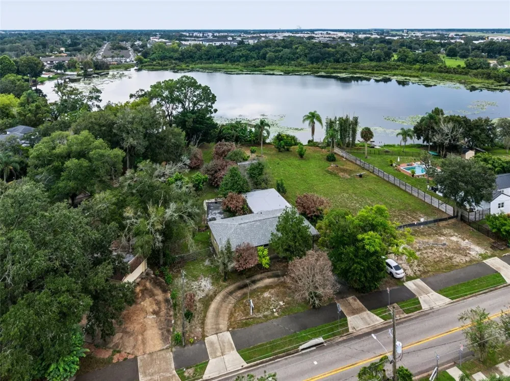 1111 BUMBY AVENUE Orlando, FL 32803