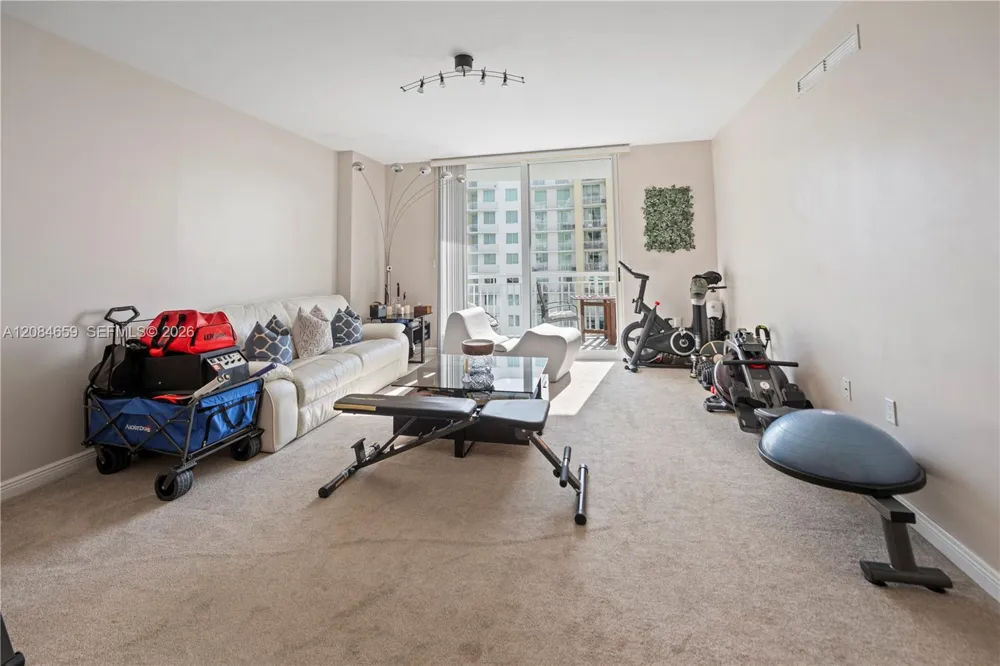1745 E Hallandale Beach Blvd #2204W Hallandale Beach, FL 33009