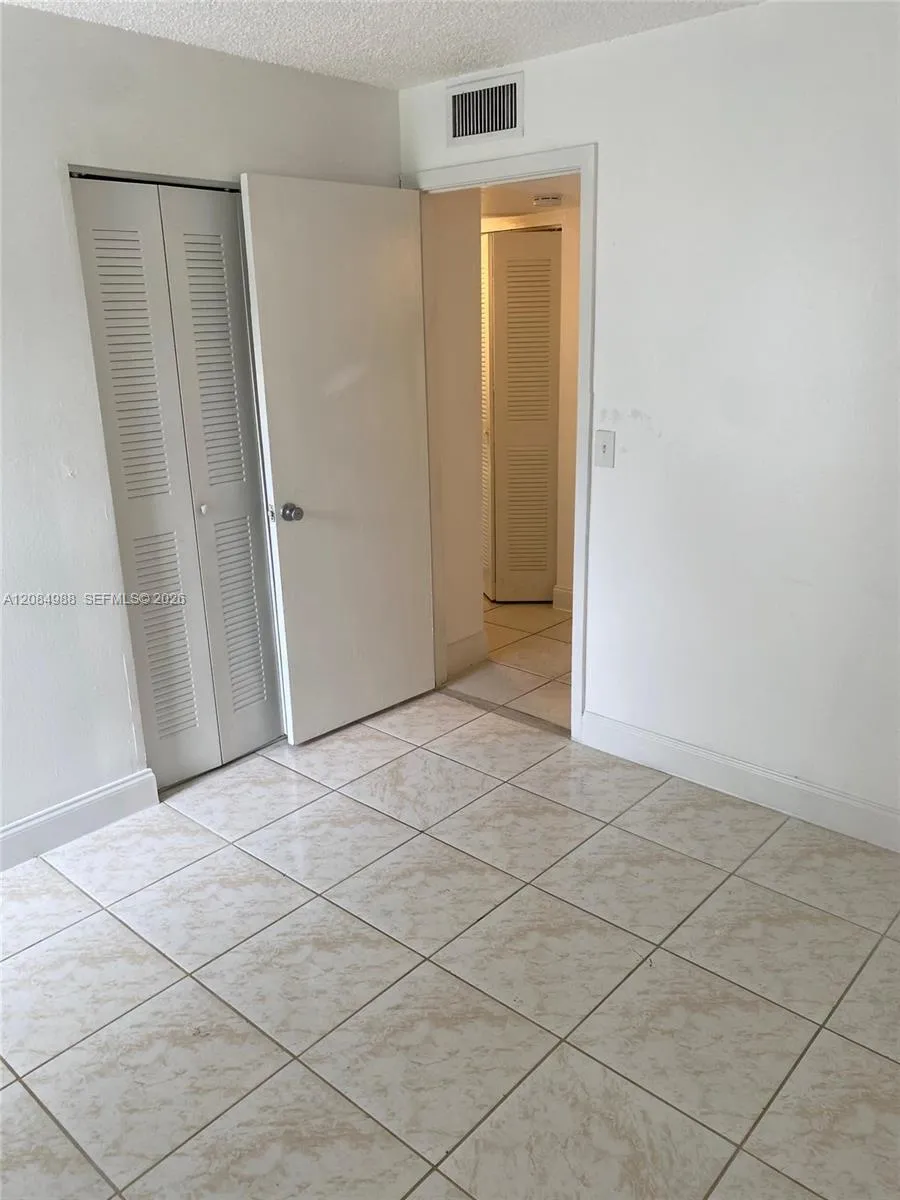 3016 Coral Ridge Dr #113B Coral Springs, FL 33065