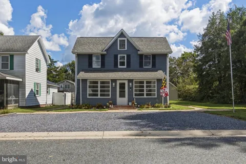 4 MARYLAND AVENUE