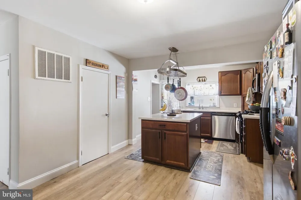 4 MARYLAND AVENUE Ridgely, MD 21660