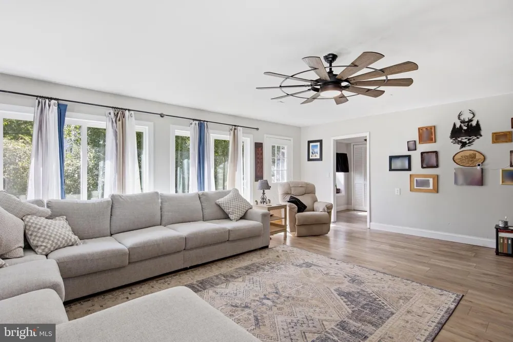 4 MARYLAND AVENUE Ridgely, MD 21660