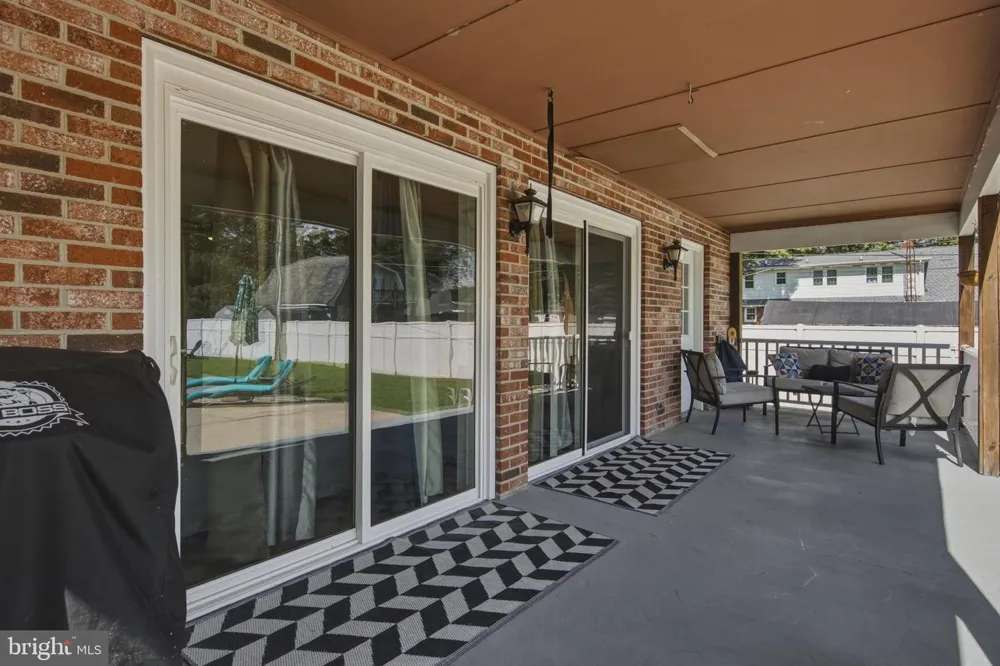 4 MARYLAND AVENUE Ridgely, MD 21660