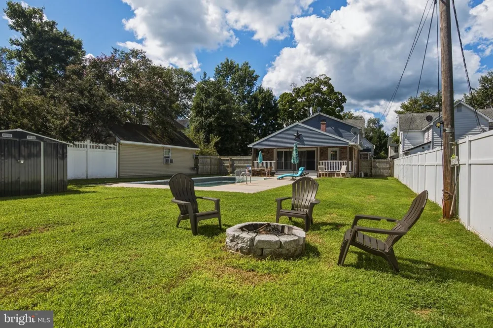 4 MARYLAND AVENUE Ridgely, MD 21660