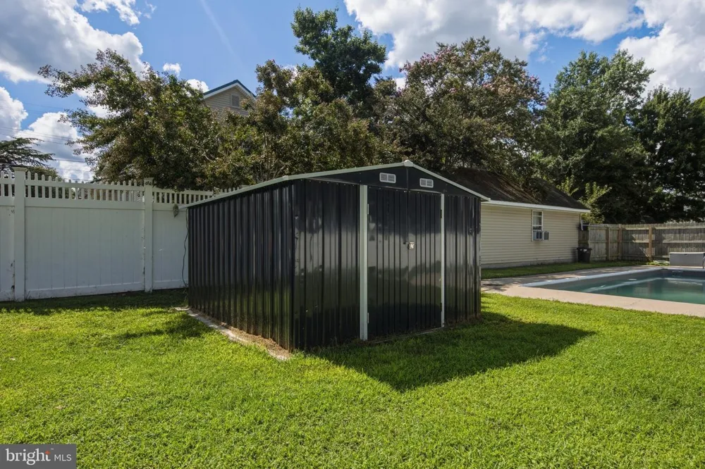 4 MARYLAND AVENUE Ridgely, MD 21660