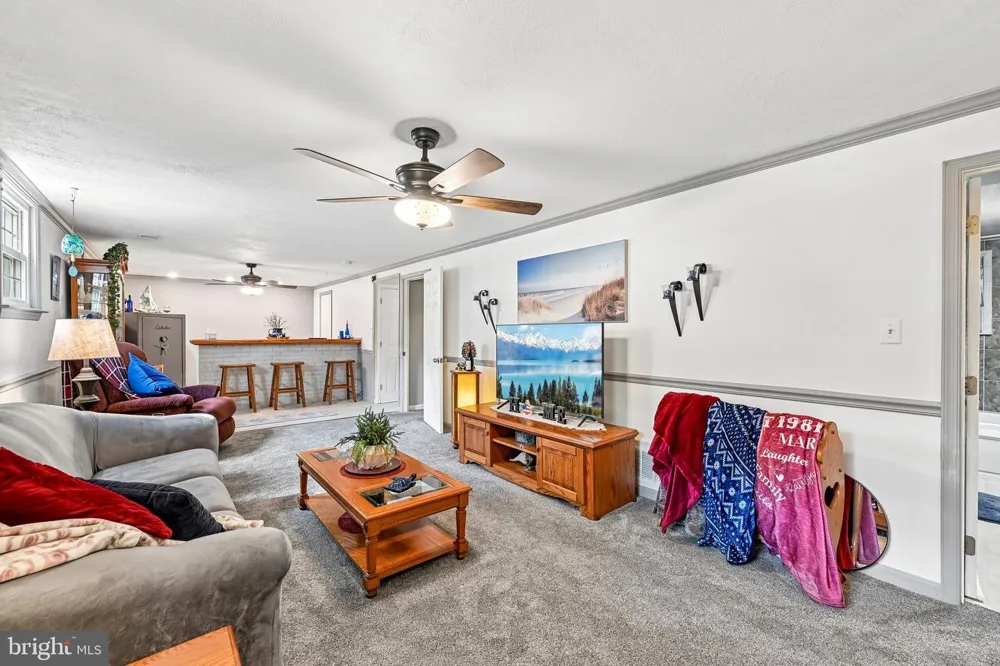 179 9TH STREET Pasadena, MD 21122