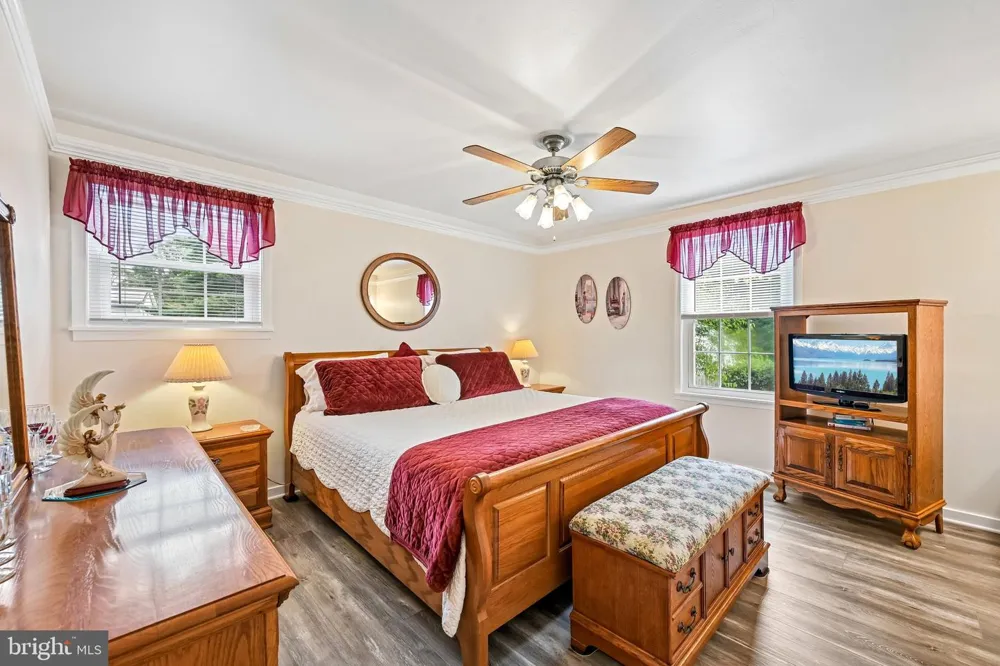 179 9TH STREET Pasadena, MD 21122