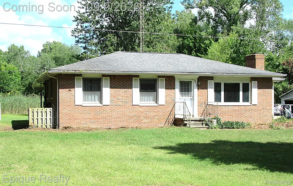 5350 Davis Road St Clair Township, MI 48079