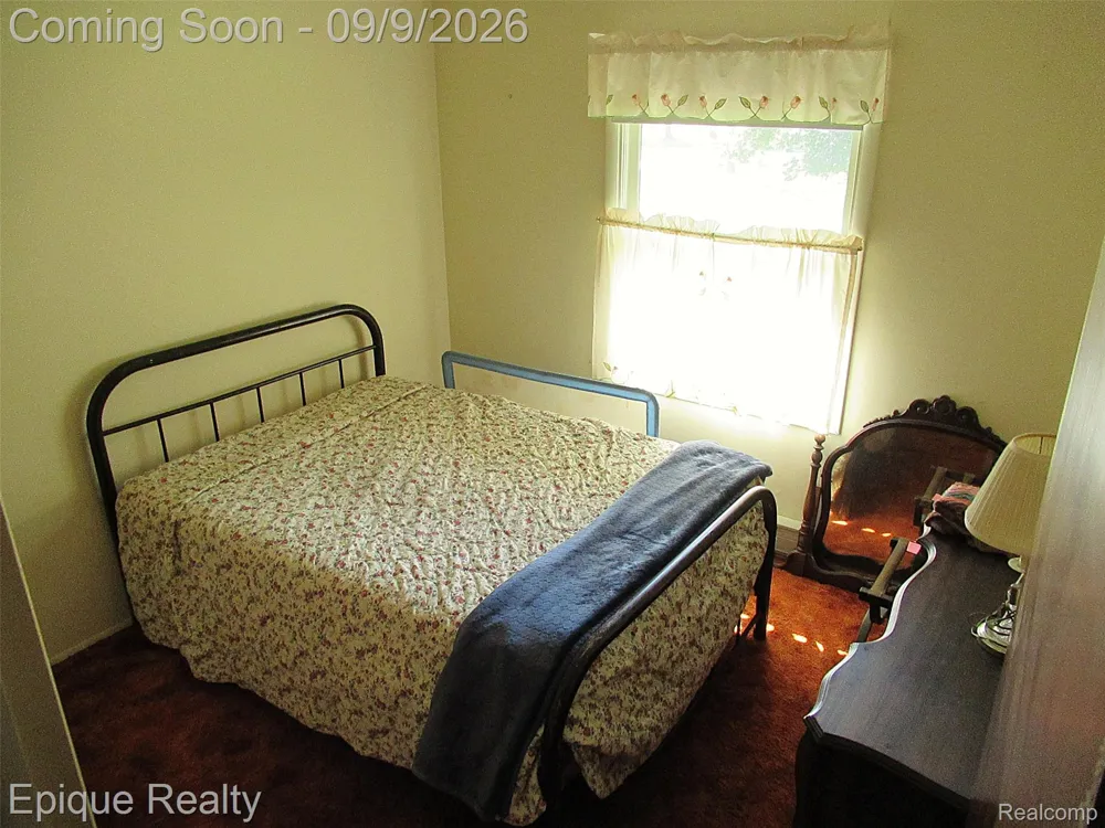 5350 Davis Road St Clair Township, MI 48079