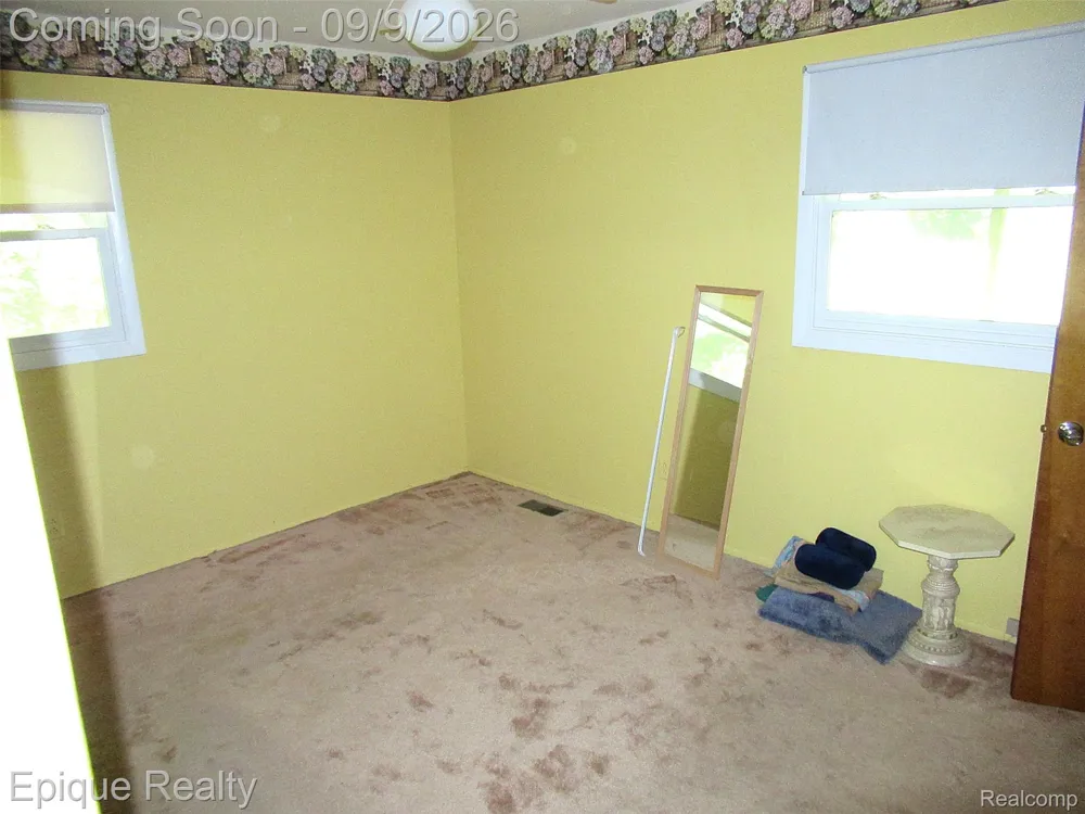 5350 Davis Road St Clair Township, MI 48079