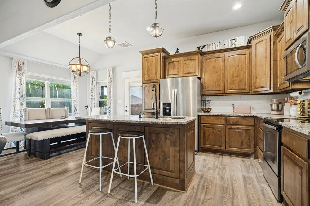 2324 Creek Drive Granbury, TX 76048