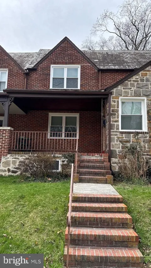 8 NUNNERY LANE #2