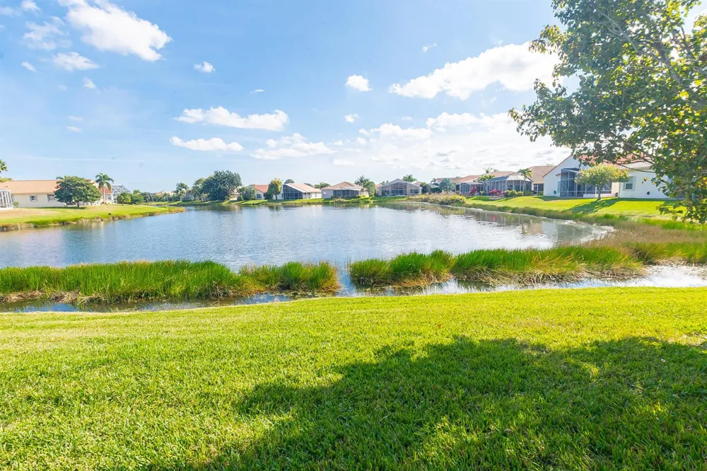 468 NW BLUE LAKE DRIVE Port St. Lucie, FL 34986