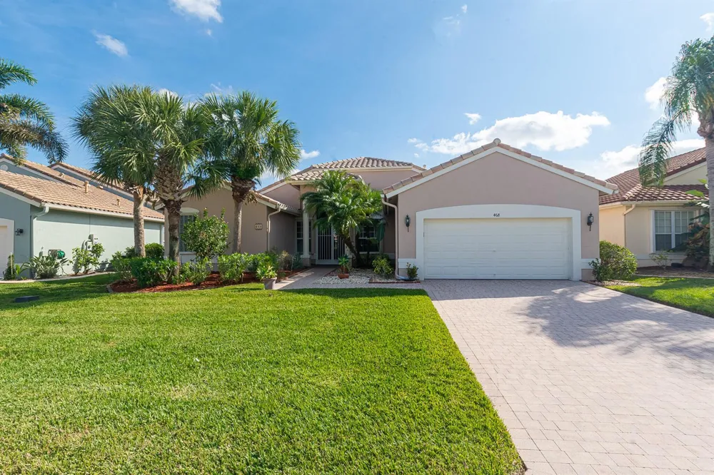 468 NW BLUE LAKE DRIVE Port St. Lucie, FL 34986