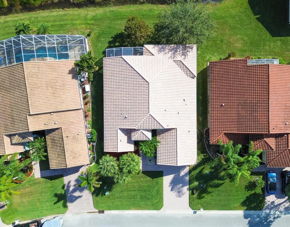 468 NW BLUE LAKE DRIVE Port St. Lucie, FL 34986