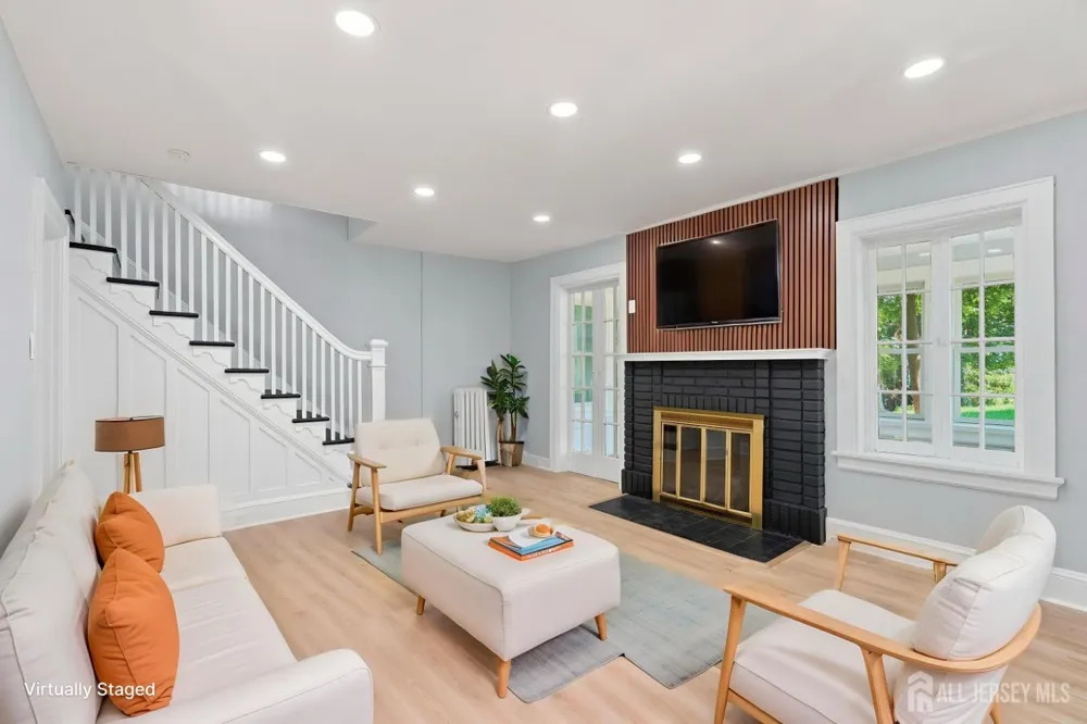 19 Adelaide Avenue Highland Park, NJ 08904