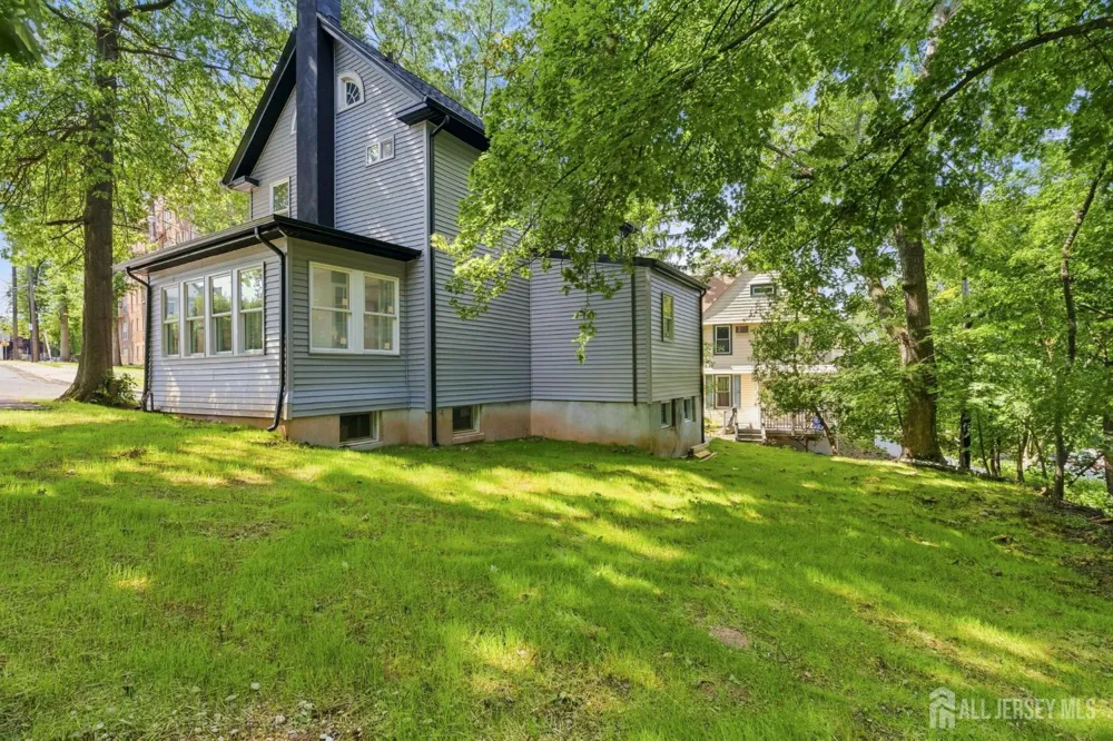 19 Adelaide Avenue Highland Park, NJ 08904