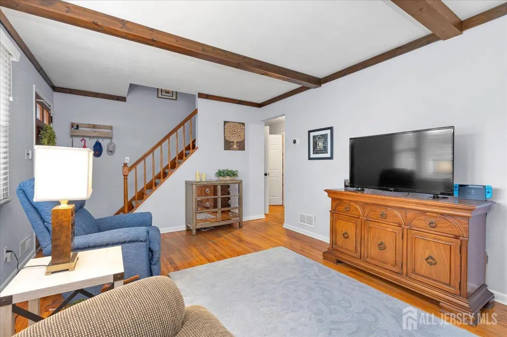16 Hawthorne Avenue #16 Colonia, NJ 07067