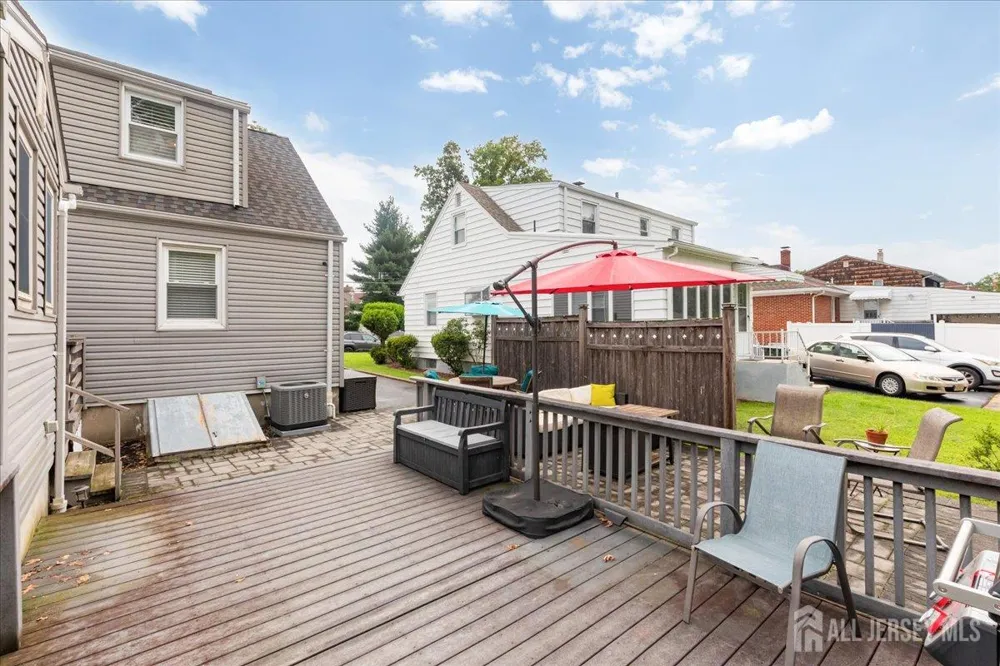 16 Hawthorne Avenue #16 Colonia, NJ 07067