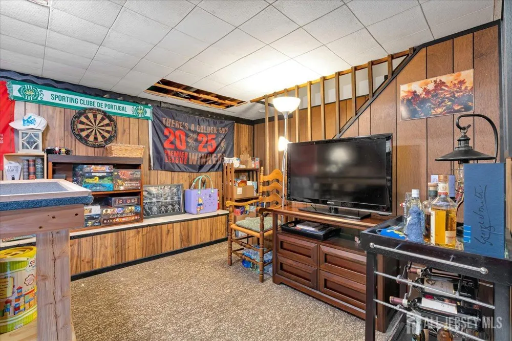 16 Hawthorne Avenue #16 Colonia, NJ 07067
