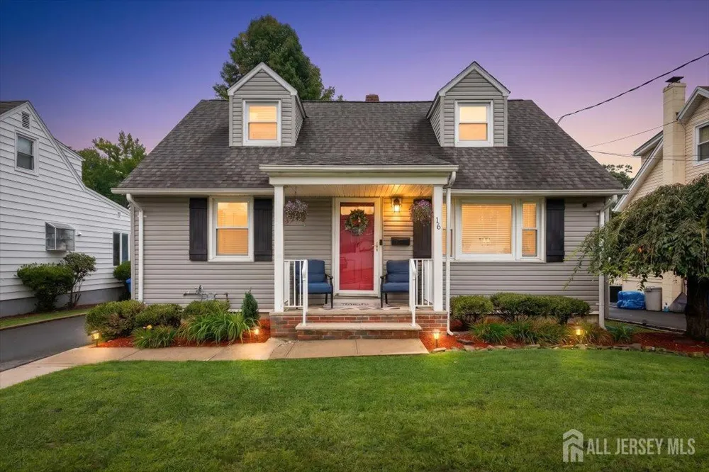 16 Hawthorne Avenue #16 Colonia, NJ 07067